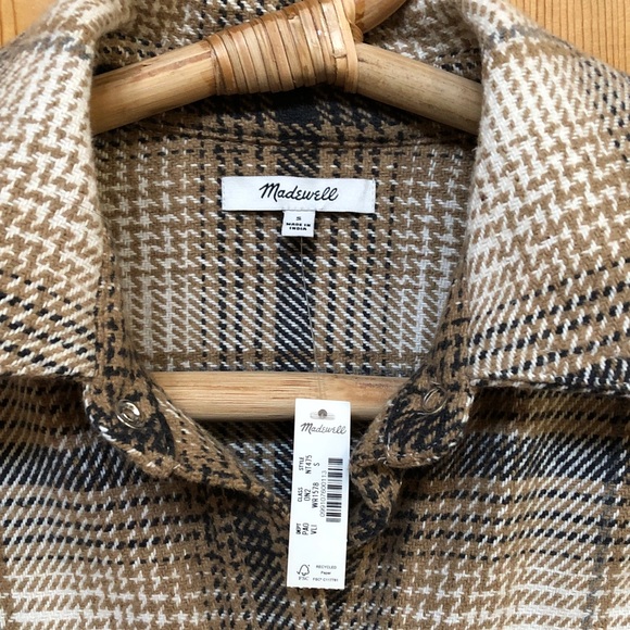 Plaid Button-Up Jacket Shacket - Picture 2 of 12